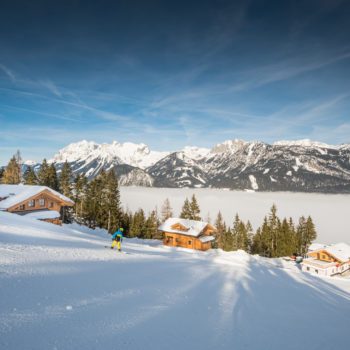 Almhuetten-Prenner Alm-Piste-Aussenansicht