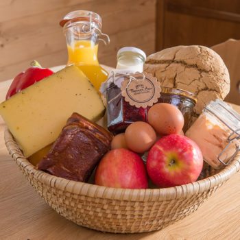 Almfrühstückskorb, Almhütten am Hauser Kaibling, Prenner Alm